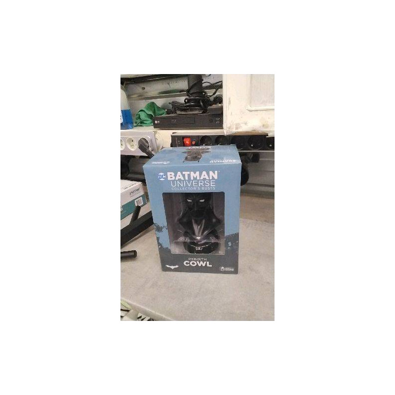 BUSTE BATMAN REBIRTH COWL - EAGLEMOSS