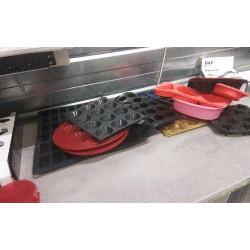 SILICONE 