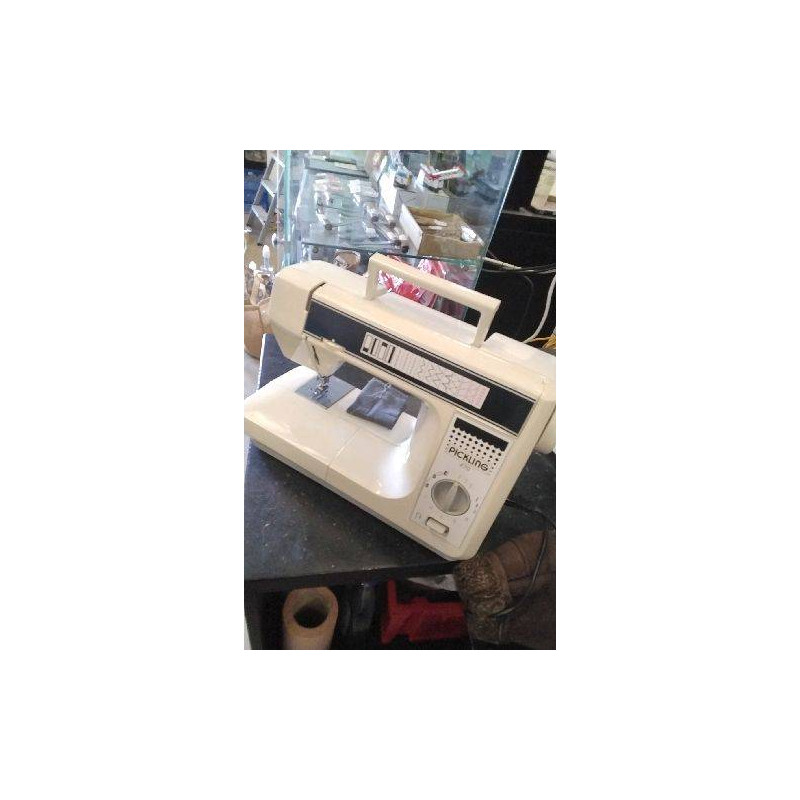 MACHINE A COUDRE PICKLING470
