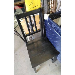 CHAISE NOIRE