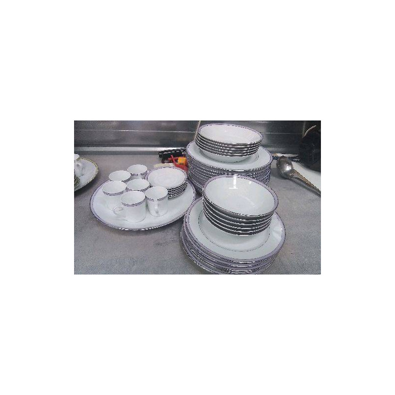 SERVICE DE TABLE LIMOGES LISERE PARME 