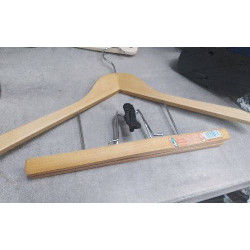 CINTRE BOIS 