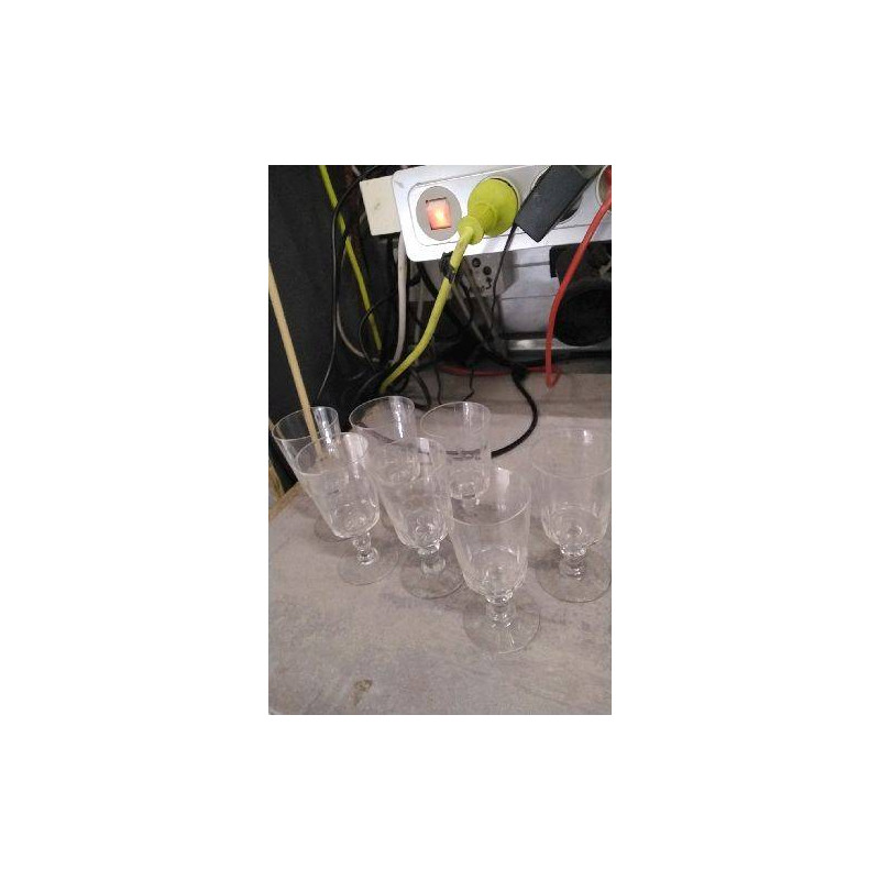 VERRE À PIED LE LOT