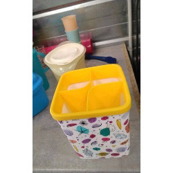 RANGE COUVERTS TUPPERWARE 