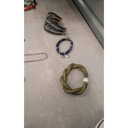 BRACELET 
