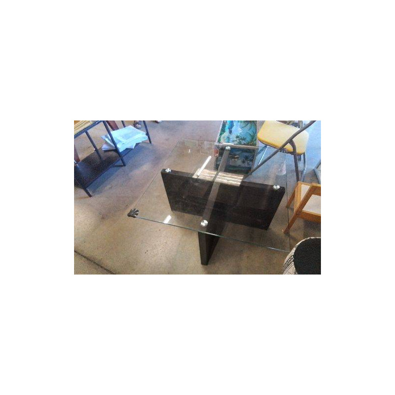 TABLE BASSE CARREE DESSUS VERRE 