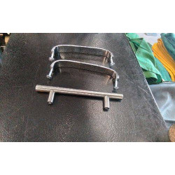POIGNEE DE MEUBLE METAL 