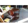 MEUBLE ETAGERE D’ANGLE- BAS - EN ETAT
