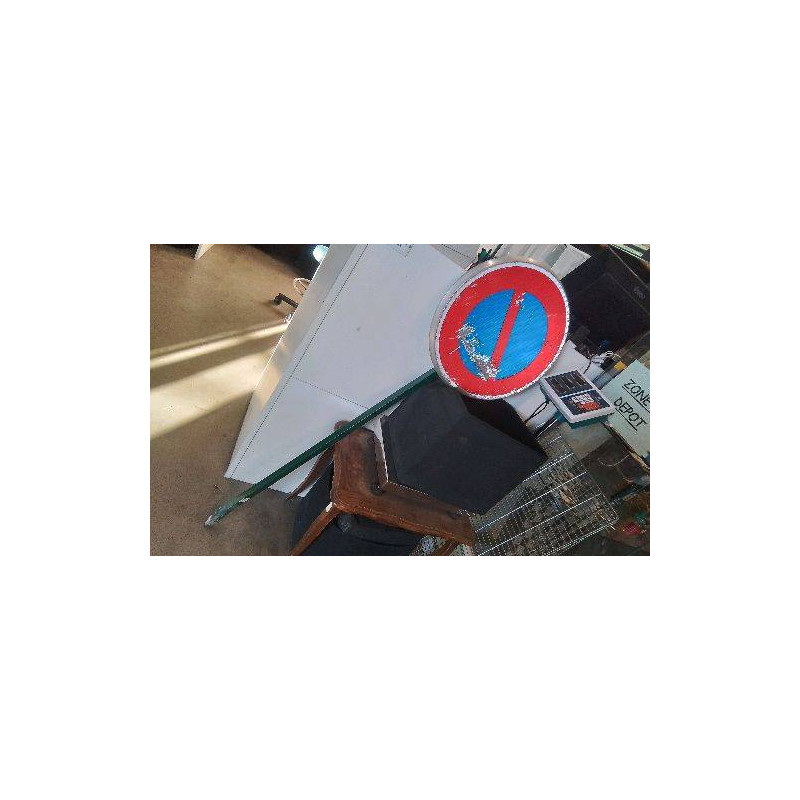 PANNEAU DECO STATIONNEMENT EN LETAT 