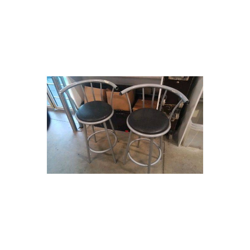 TABOURET DE BAR EN L’ETAT 