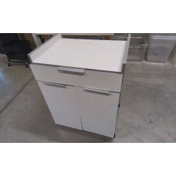 MEUBLE MICRO ONDES A ROULETTES