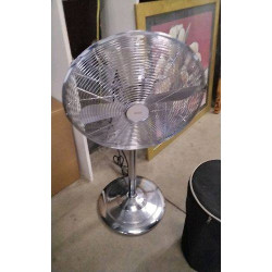 VENTILATEUR SUR PIED QUIGG
