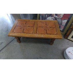 TABLE BASSE DESSUS CARRELE 