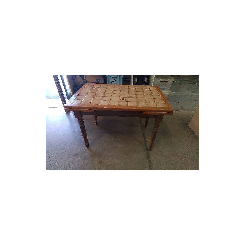 TABLE DESSUS CARRELE 2 RALLONGES 