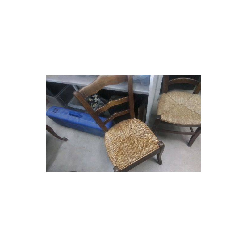 CHAISE PAILLEE PM EN L’ETAT 