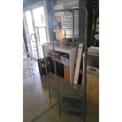 PORTANT VETEMENTS/ ETAGERES...