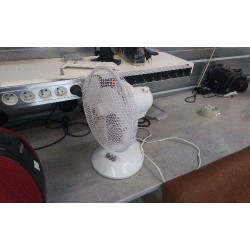 VENTILATEUR A POSER