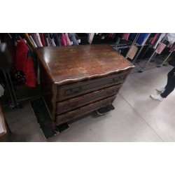 COMMODE 3 TIROIRS EN L’ETAT 