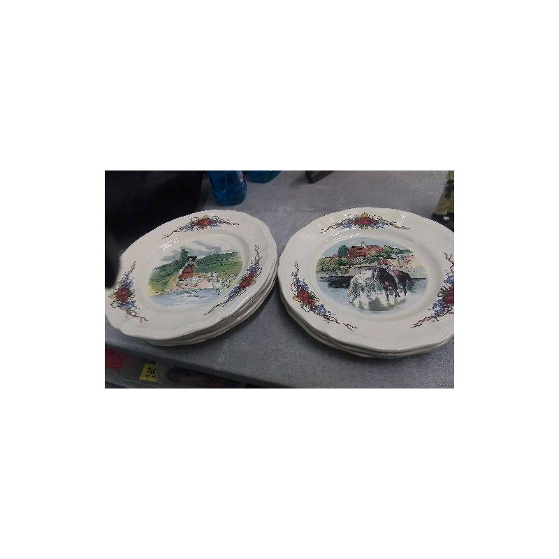 ASSIETTES A DESSERT SARREGUEMINES LE LOT