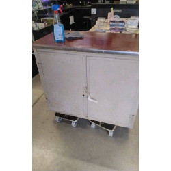 MEUBLE 2 PORTES METAL