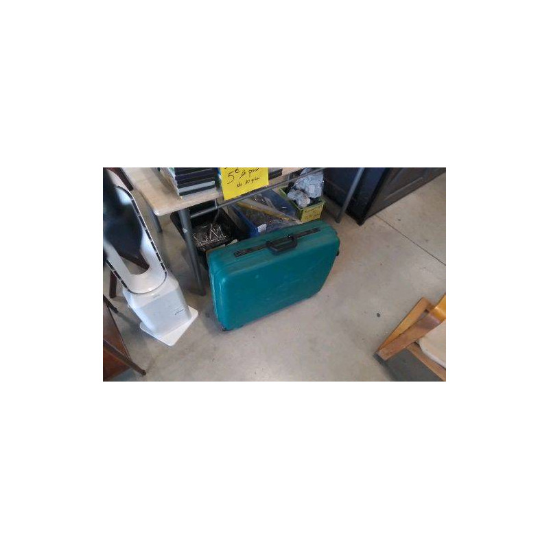 VALISE RIGIDE