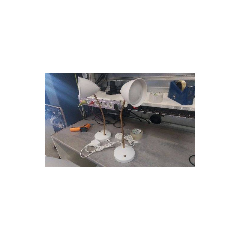 LAMPE DE BUREAU BLANC DORE IKEA 