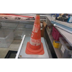 CONE DE CHANTIER 
