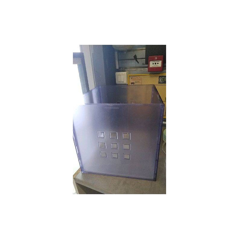 CAISSE PLASTIQUE 