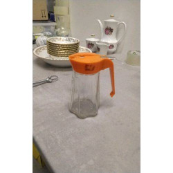 POT A MIEL VERSEUR EN LETAT 