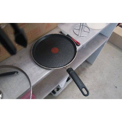 POELLE A CREPE TEFAL 