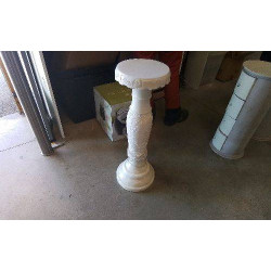 COLONNE LUMINEUSE EN ALBATRE 