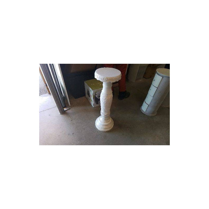 COLONNE LUMINEUSE EN ALBATRE 