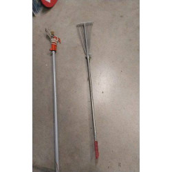 OUTIL RAMASSE FEUILLES 