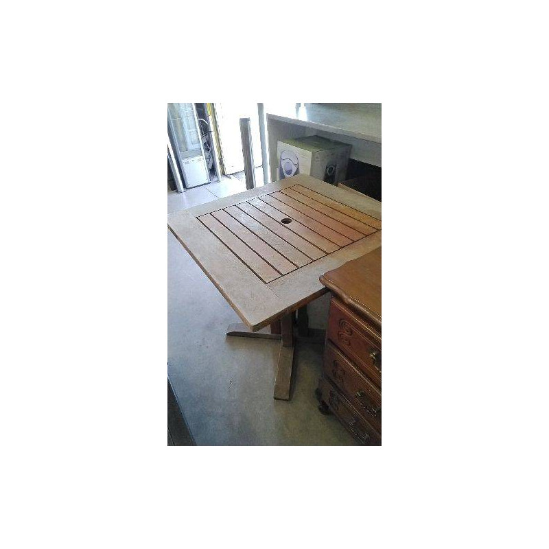 TABLE DE JARDIN BOIS / EN L’ETAT