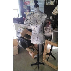 BUSTE MANNEQUIN SEQUINS EN...