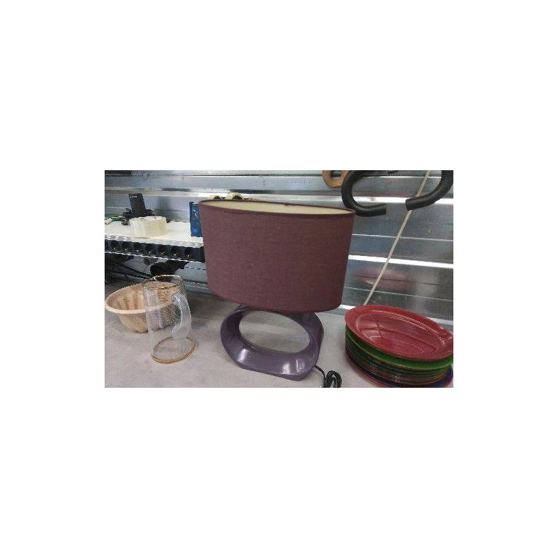 LAMPE VIOLETTE 