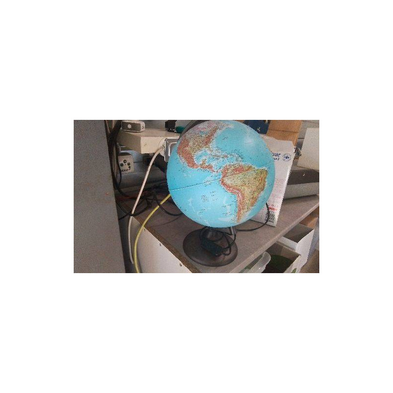 GLOBE TERRESTRE LUMINEUX 