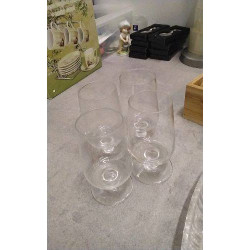 VERRE A PIED PM LE LOT