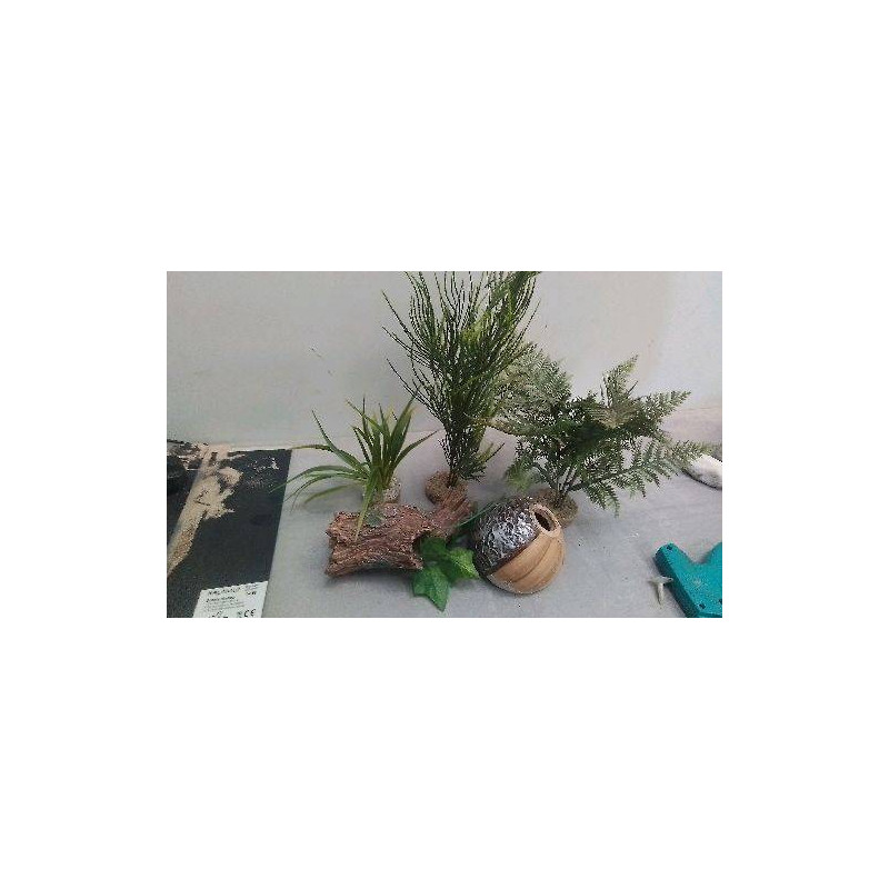 DECOS POUR AQUARIUM LE LOT 