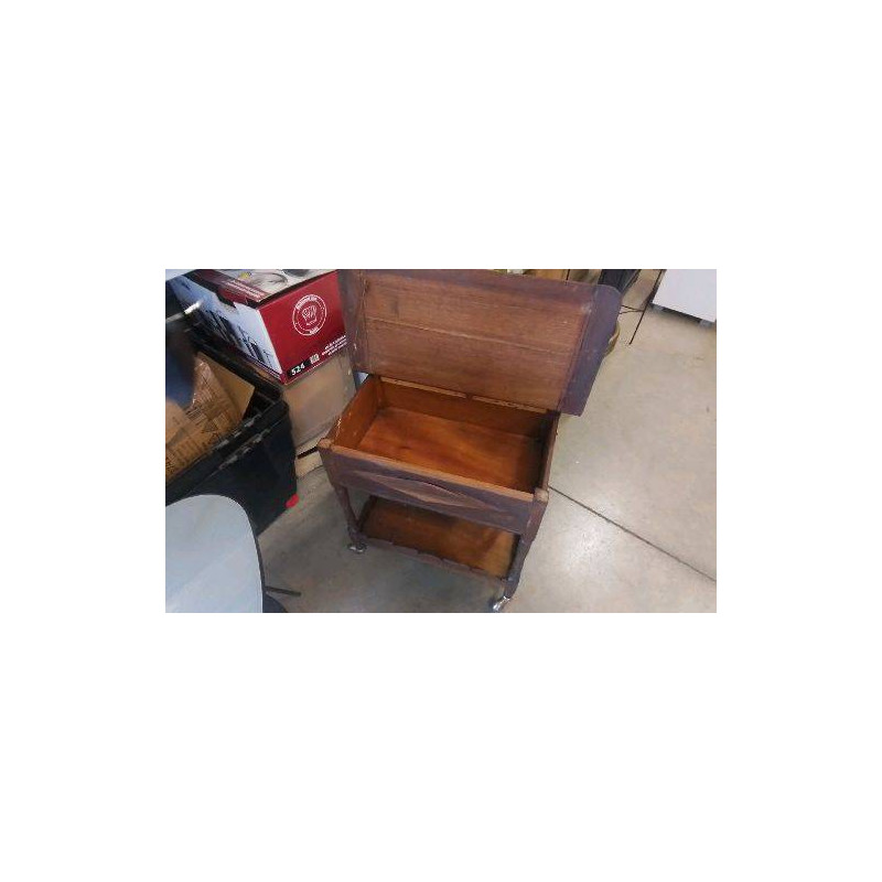 MEUBLE BAR 1 TRAPPE A ROULETTES 