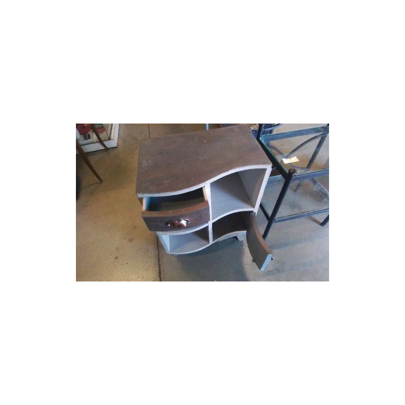 MEUBLE D’APPOINT 1 TIROIR 1 PORTE - EN L’ETAT 