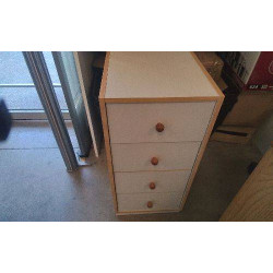 MEUBLE D’APPOINT 4 TIROIRS 