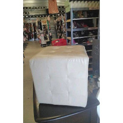 POUF CARRE EN L’ETAT