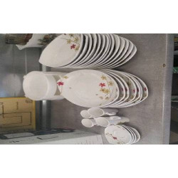 SERVICE DE TABLE LE LOT