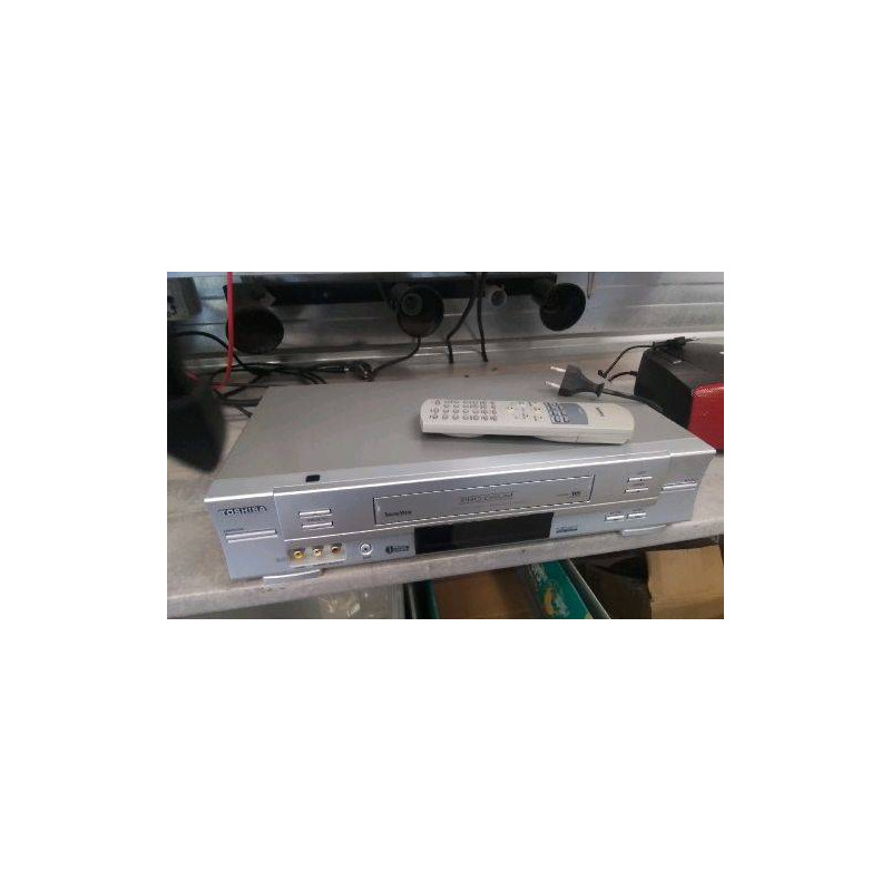 MAGNÉTOSCOPE TOSHIBA STEREO