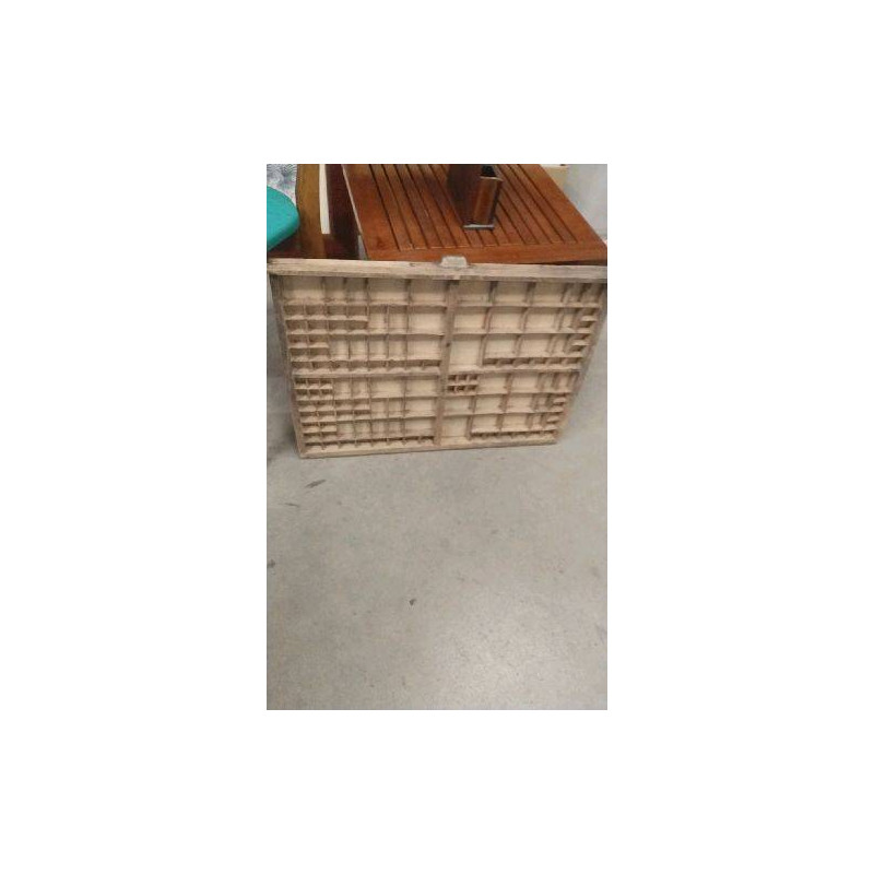 TIROIR A CASES D\'IMPRIMERIE