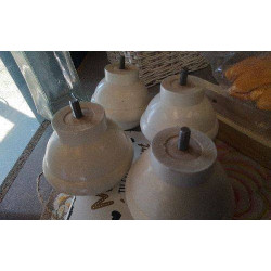 PIED DE MEUBLE LE LOT