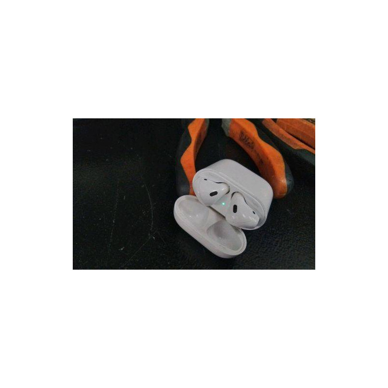 AIRPOD APPLE 