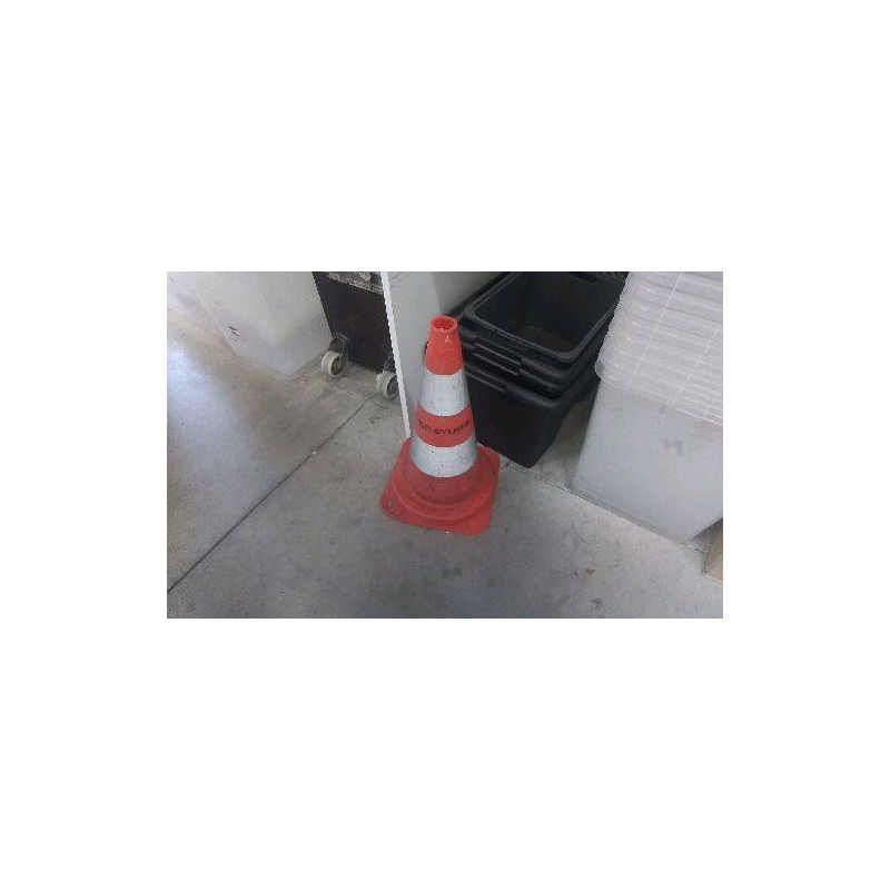 CONE DE CHANTIER 